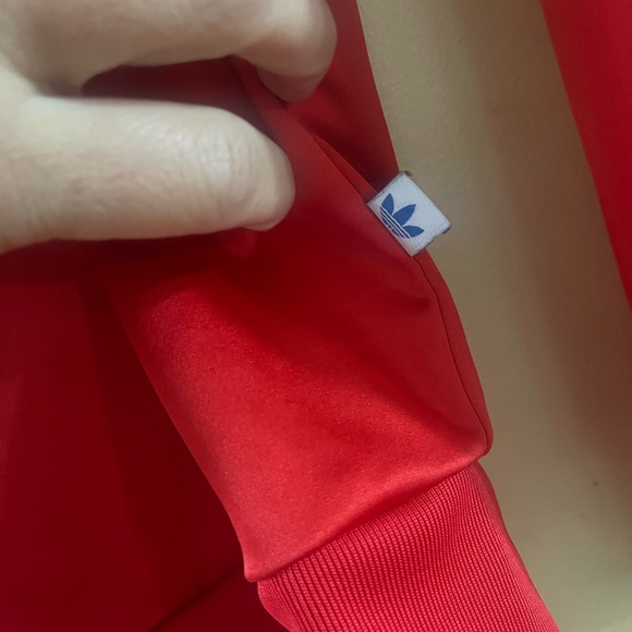 Adidas satin red women’s trefoil sweatshirt - Picture 2 of 6